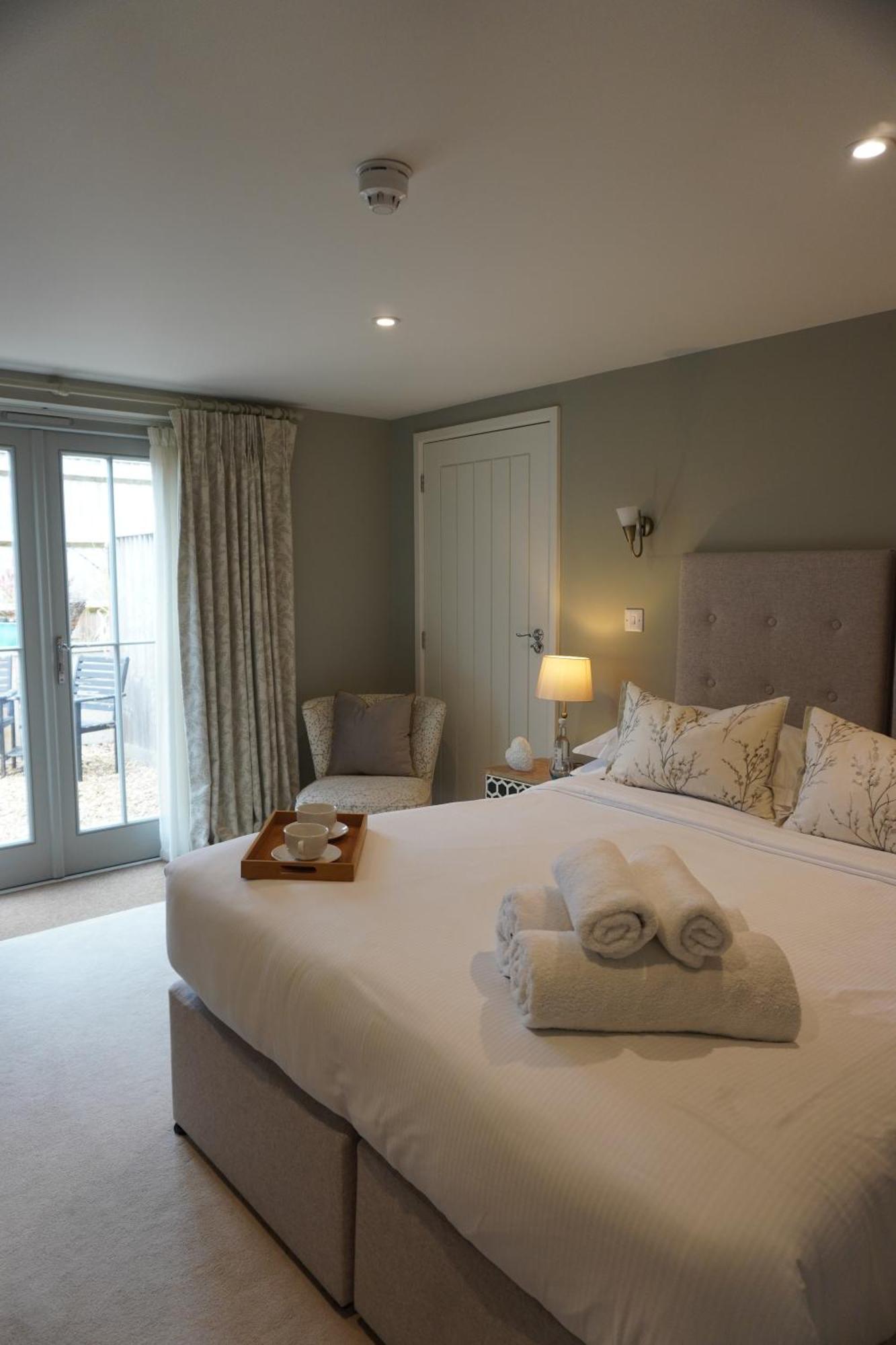 The Kings Head Hotel Whiteparish Luaran gambar