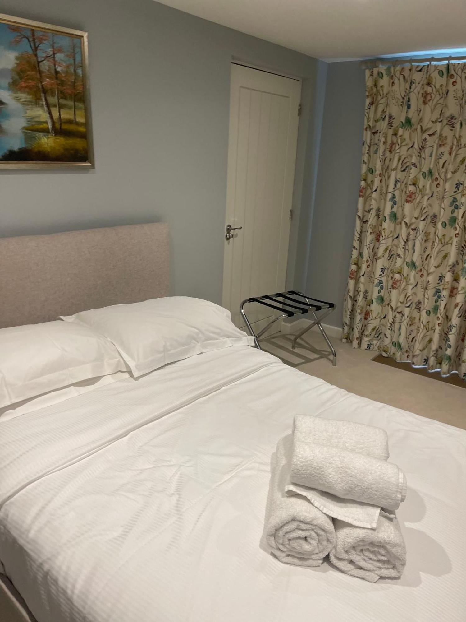 The Kings Head Hotel Whiteparish Luaran gambar