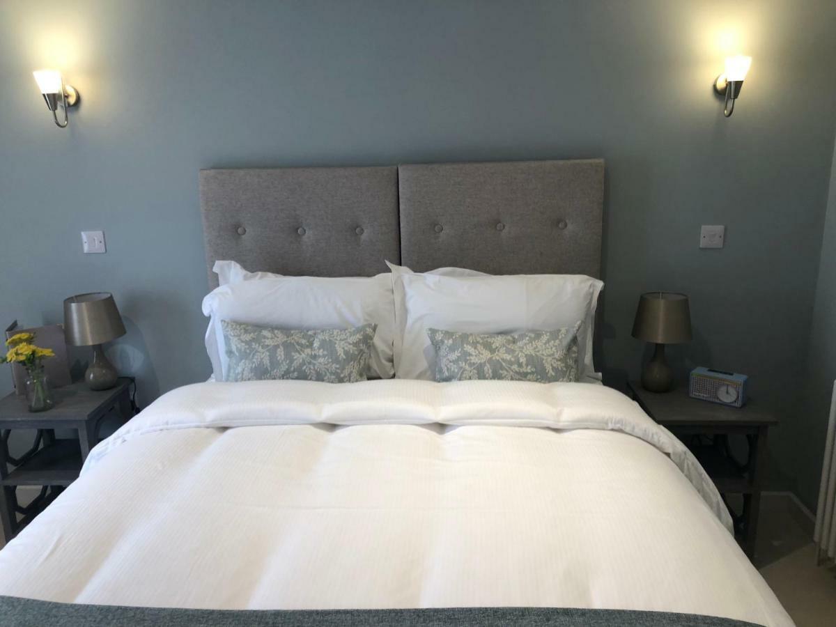 The Kings Head Hotel Whiteparish Luaran gambar